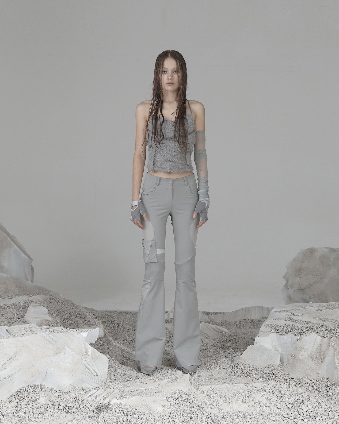 Ojos Detachable Pouch Nylon Pants