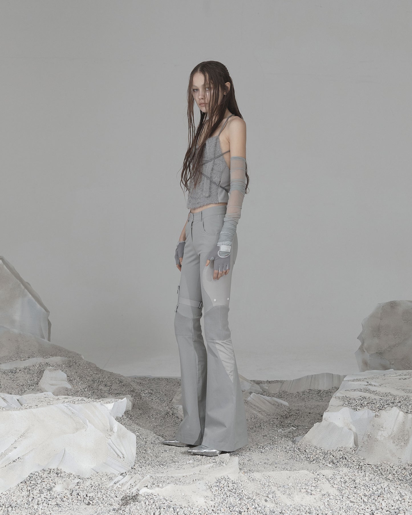 Ojos Detachable Pouch Nylon Pants