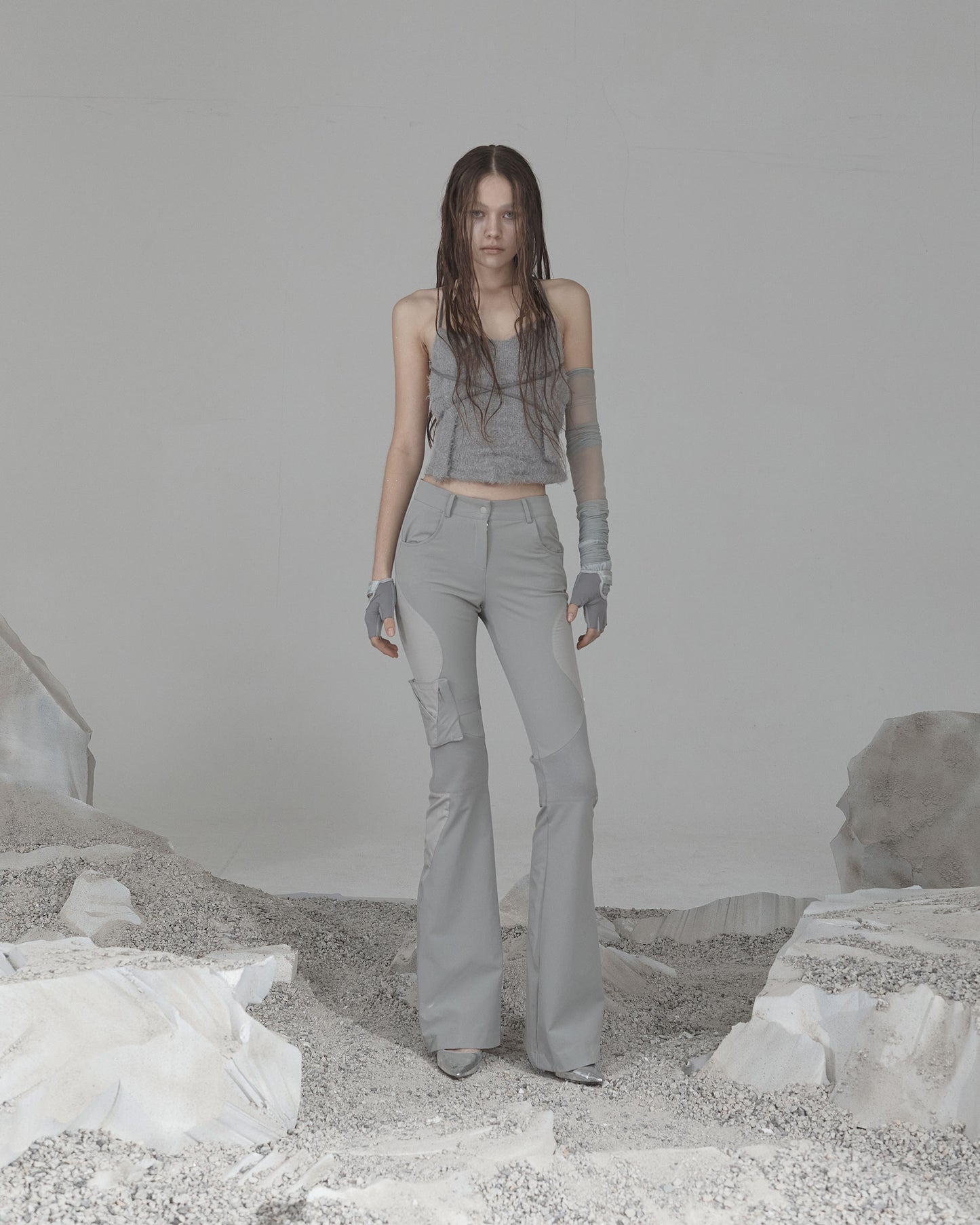 Ojos Detachable Pouch Nylon Pants