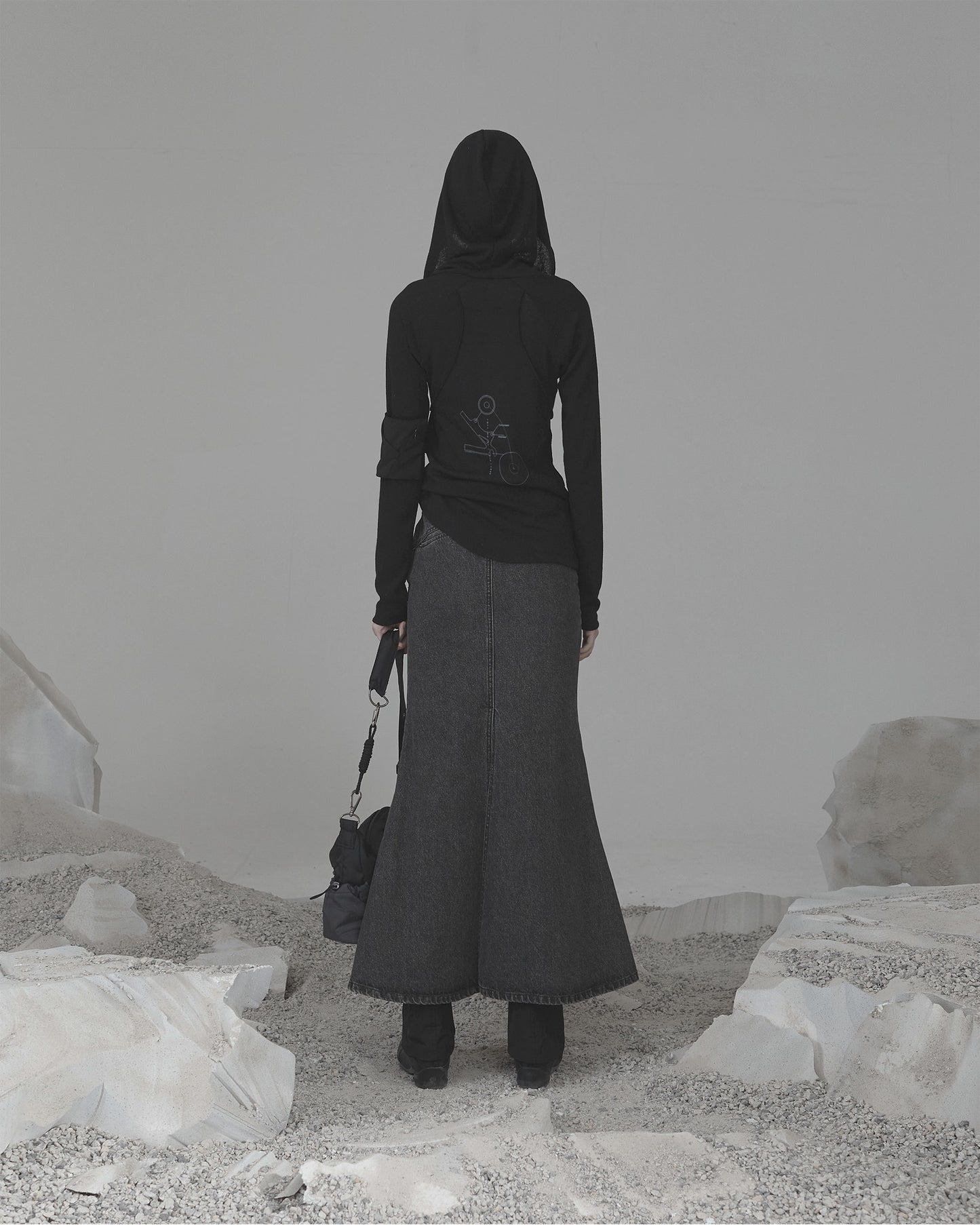 Ojos Atypical Rope Shoulder Bag