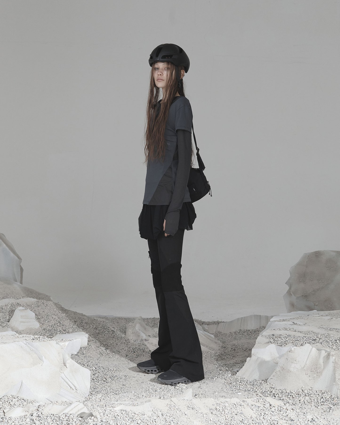 Ojos Detachable Pouch Nylon Pants