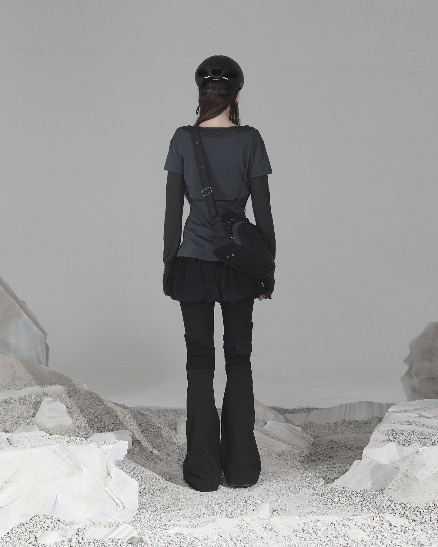Ojos Detachable Pouch Nylon Pants