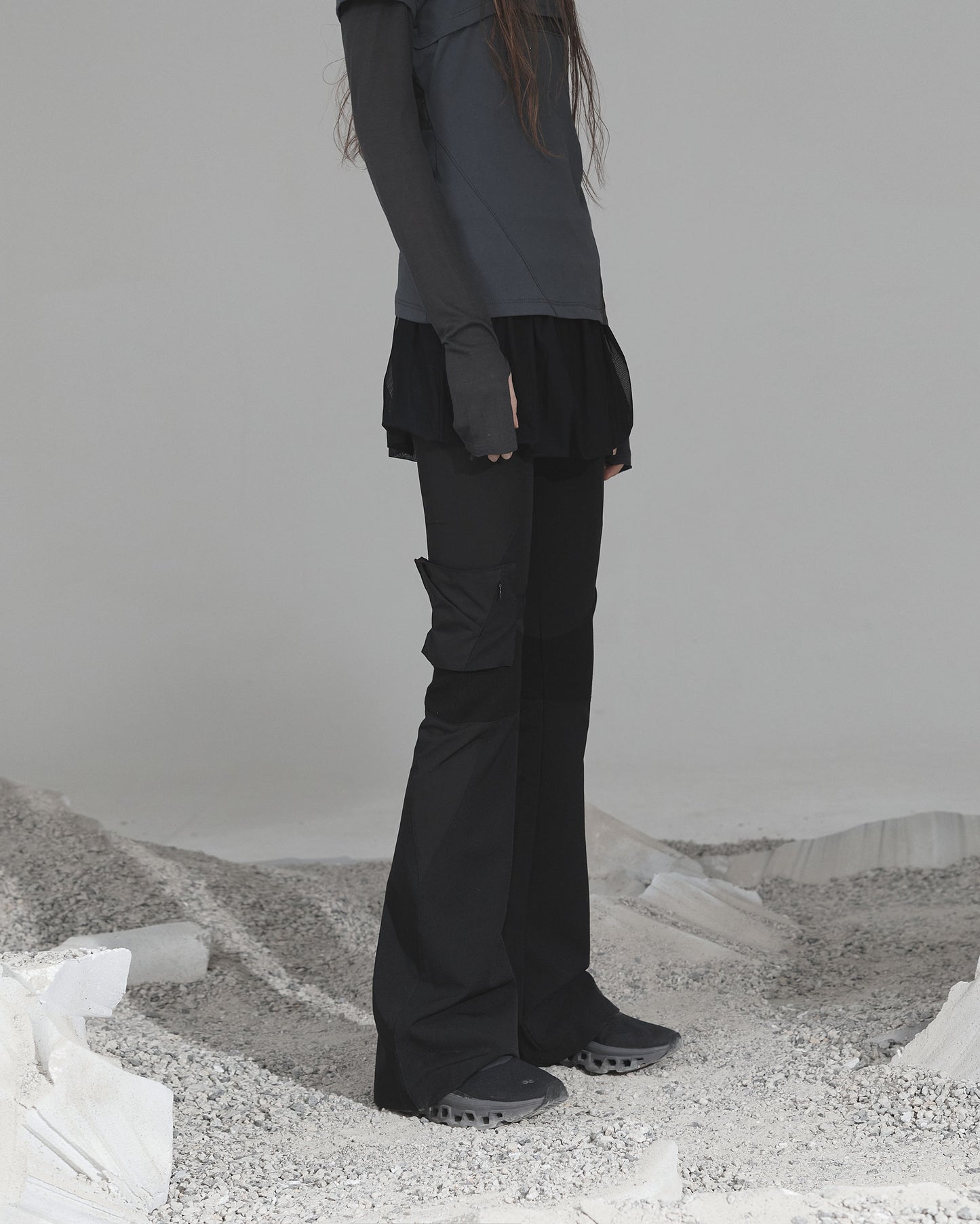 Ojos Detachable Pouch Nylon Pants