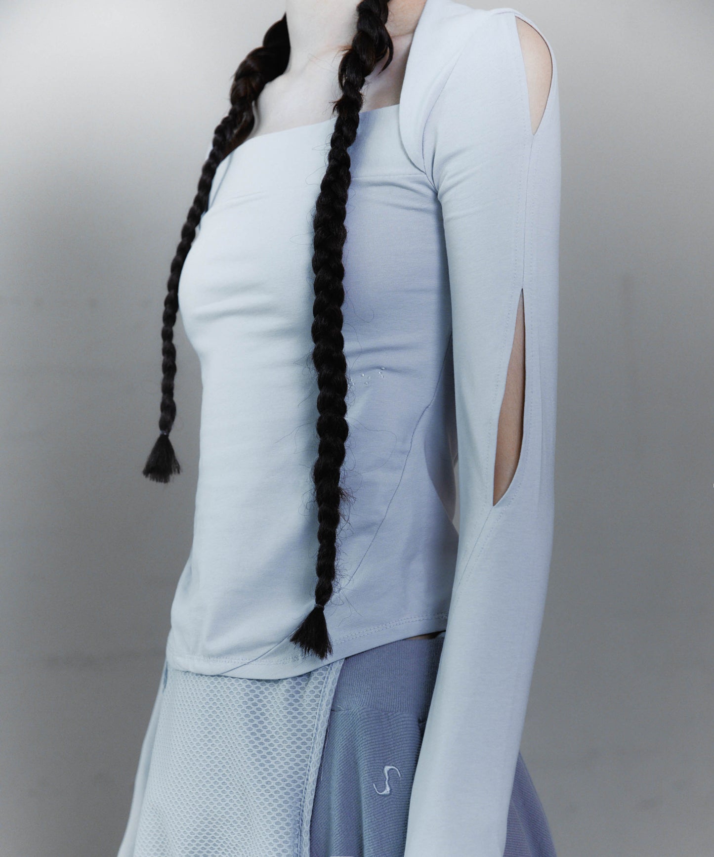 Ojos Shoulder Wrap Long Sleeve