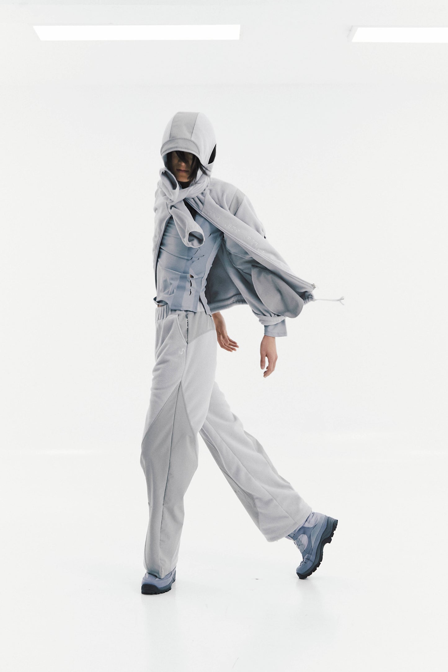 Ojos Embo Fleece Comfy Pants