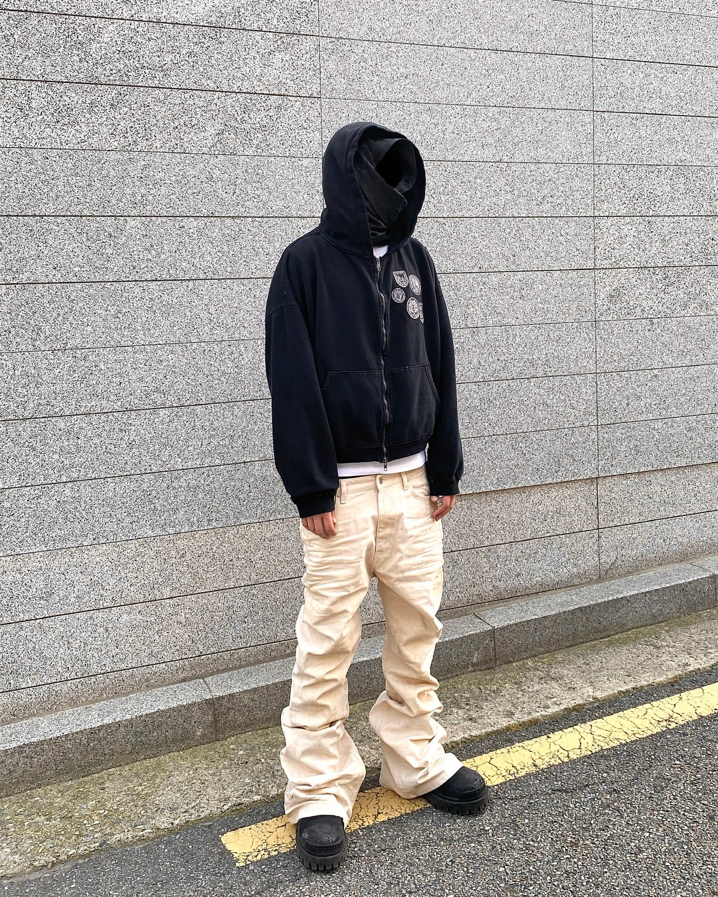 Undermycar GLACIAL VELVETIN FLARED JEANS