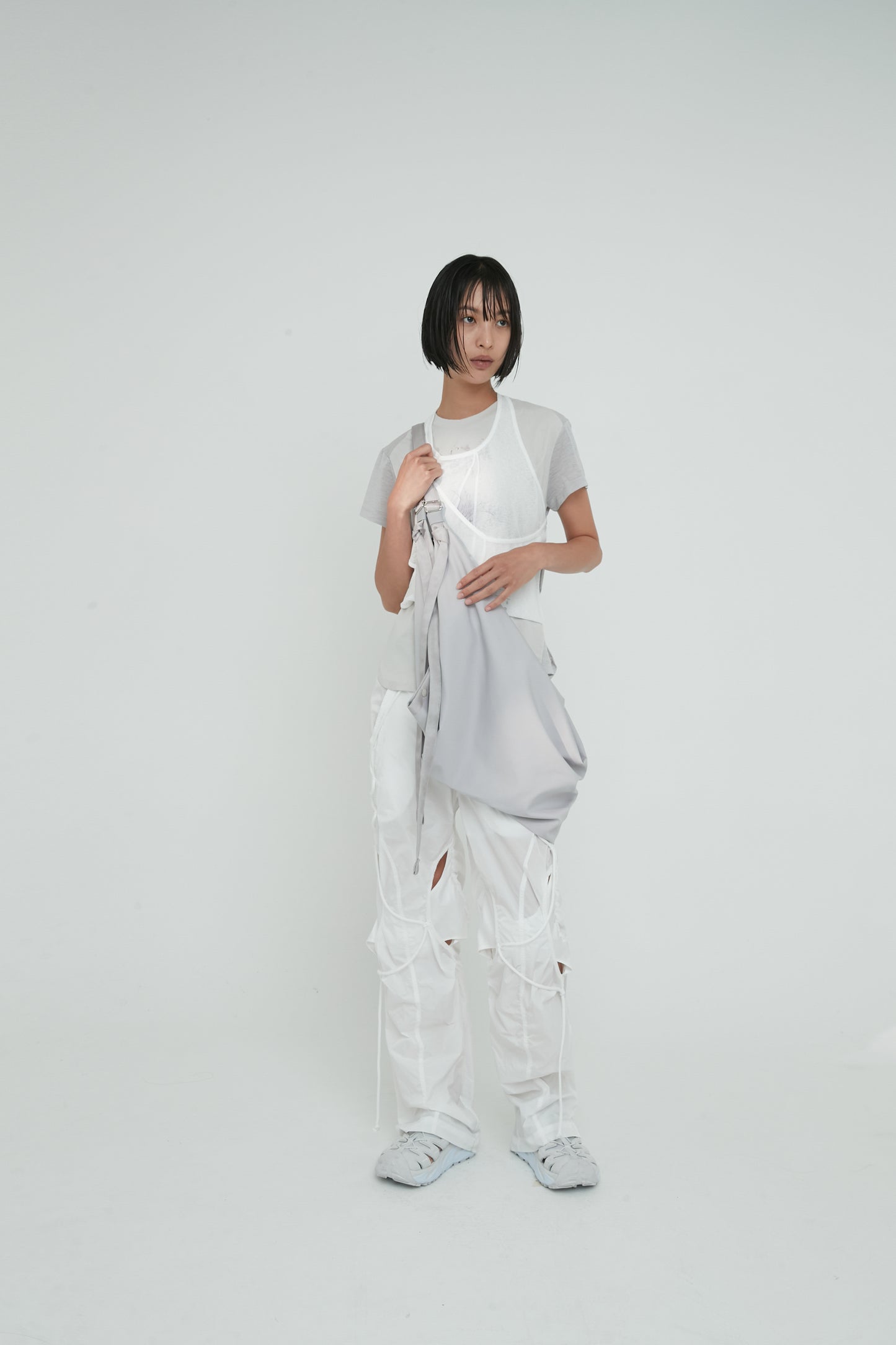 Ojos Open Snap Light Pants