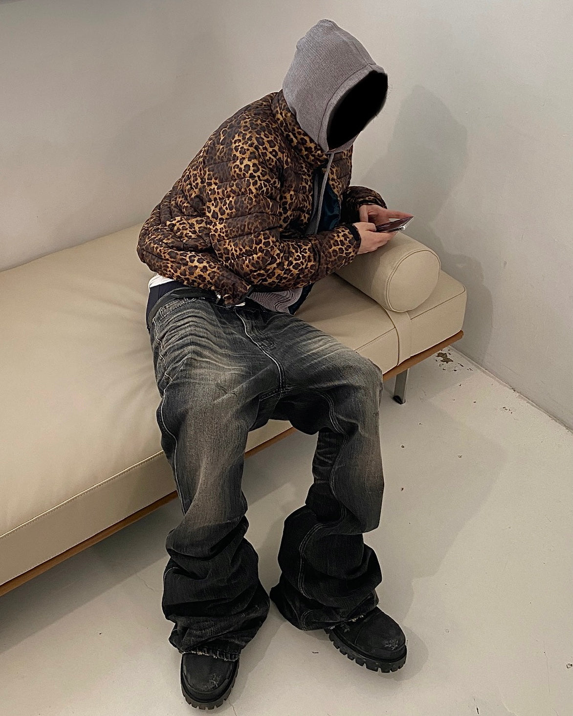 Undermycar HOMMAGE EMBRACED AVIATOR SLIM PUFFER JACKET