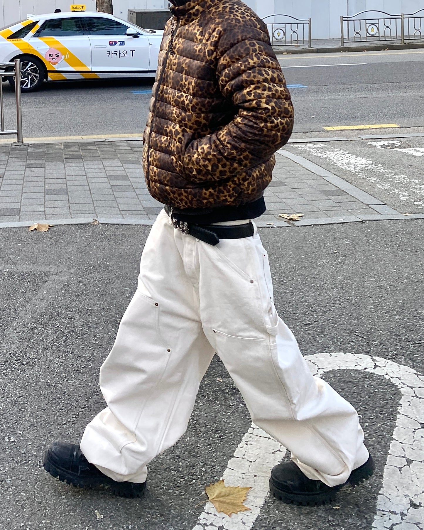 Undermycar HOMMAGE EMBRACED AVIATOR SLIM PUFFER JACKET