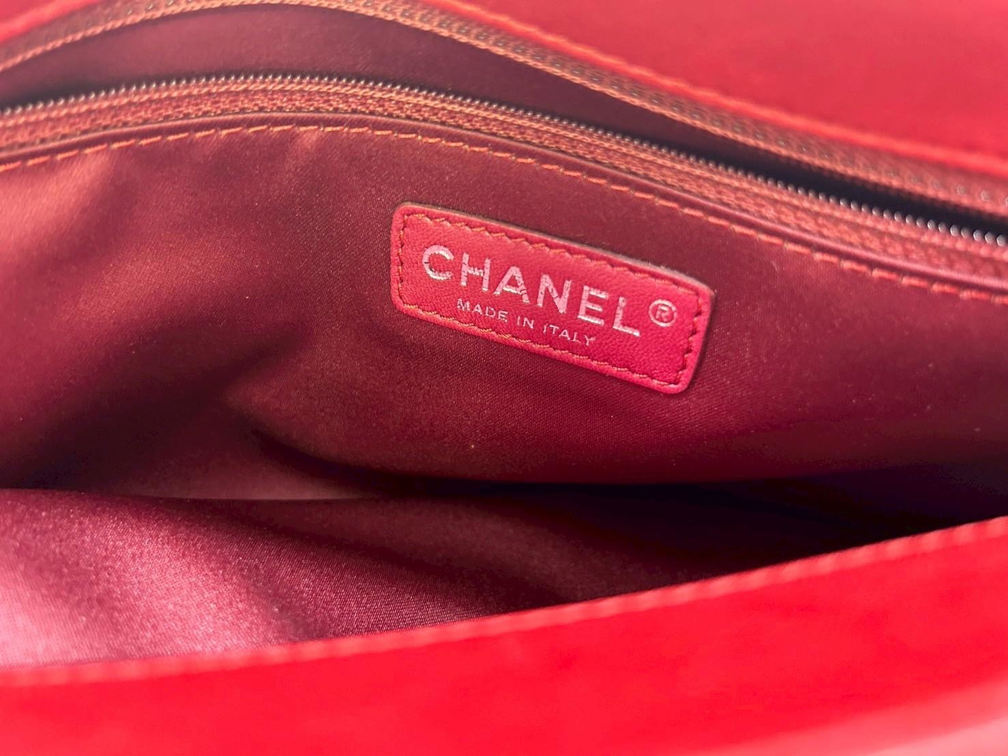 D250628-3-2リイ レッド　マトラッセ　ラムスキン