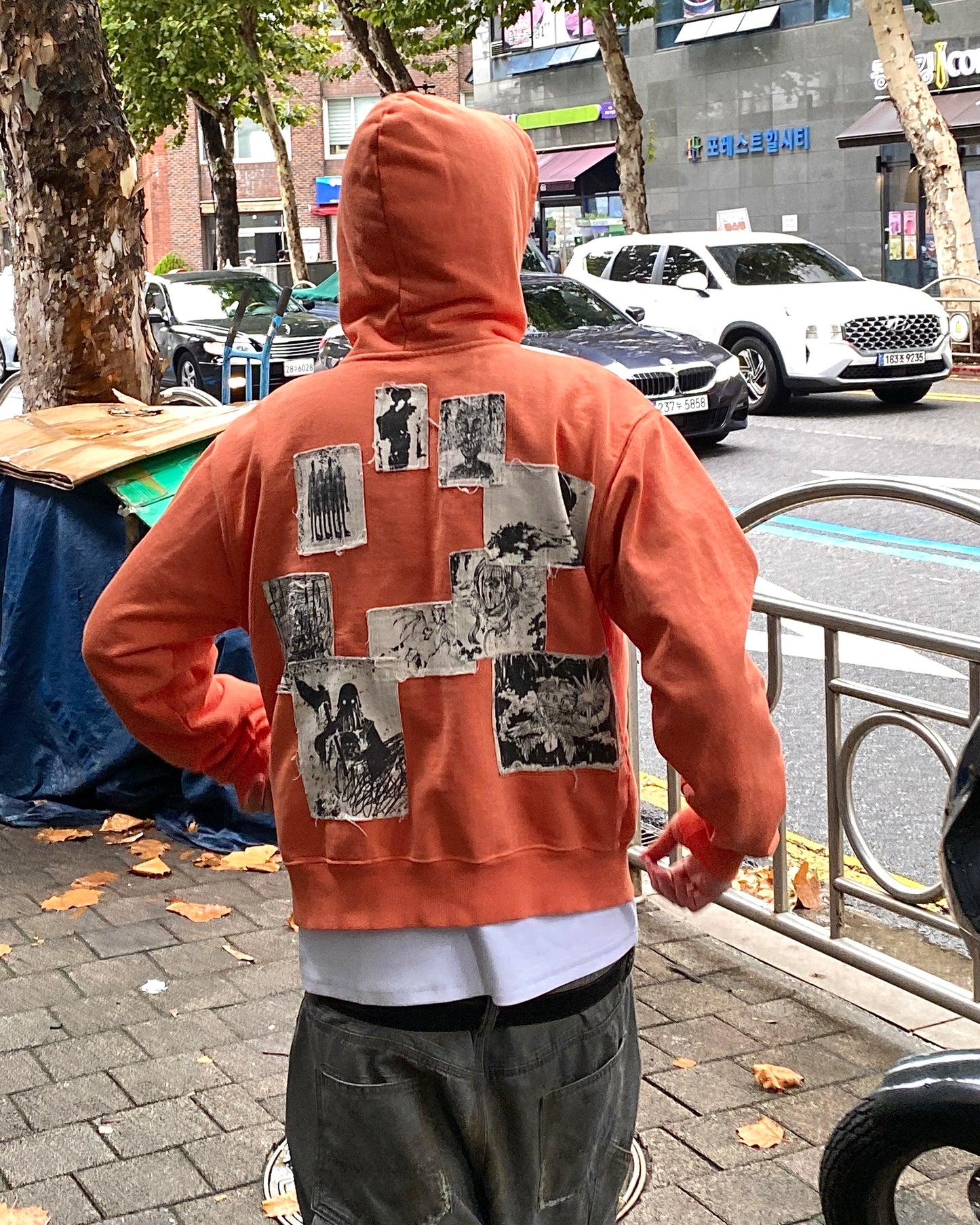 Undermycar AGED MULTI PATCH DIRTY ORANGE ZIPPED HOODIE