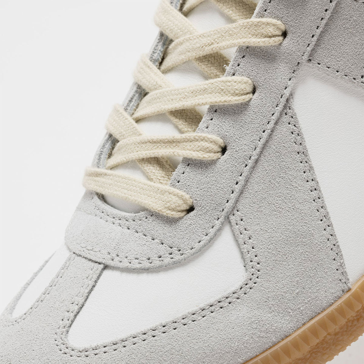 S57WS0236 P1895 maison margiela ”Replica” sneakers 101 WHITE