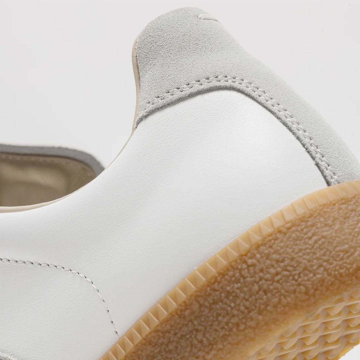 S57WS0236 P1895 maison margiela ”Replica” sneakers 101 WHITE